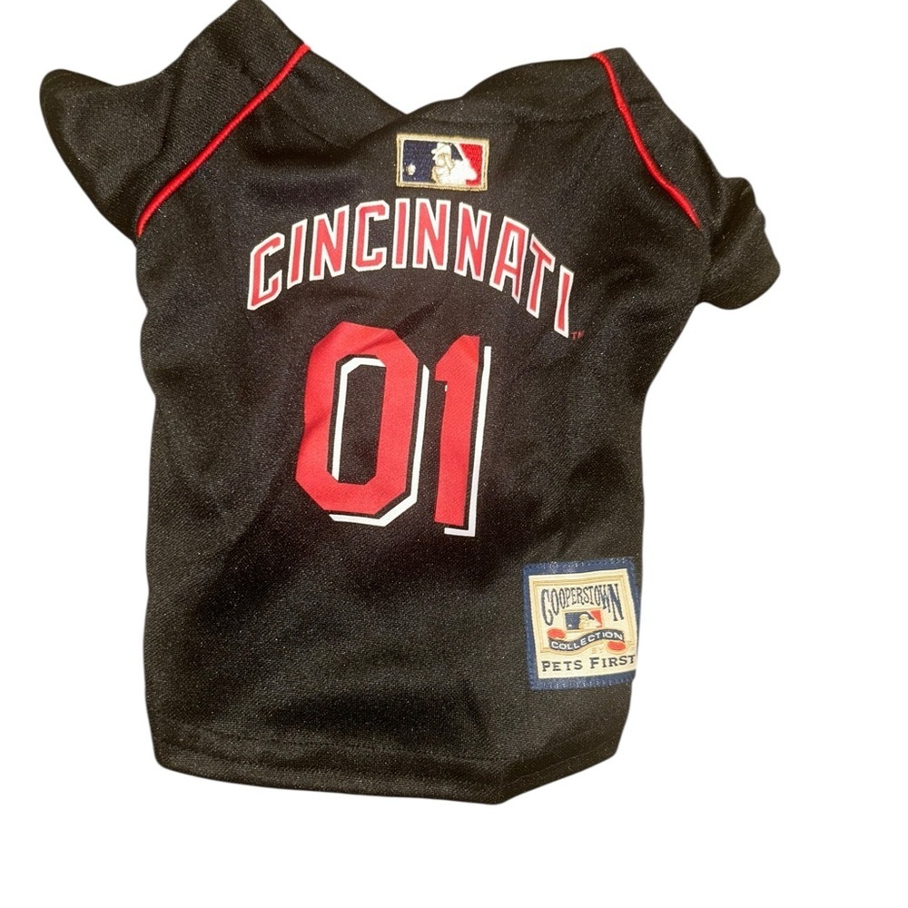 Pets First MLB Cincinnati Reds black Jersey for Dogs / cats size small costume